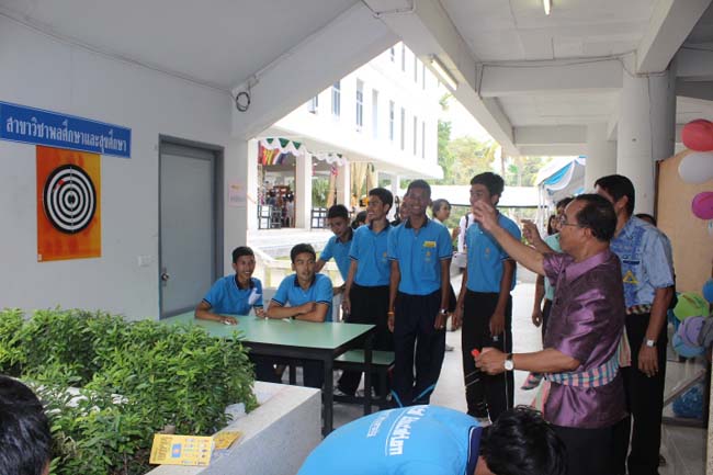 งานทักษิณวิชาการ ประจำปี 2556"บูรณาการนำความรู้ มุ่งสู่ชุมชน"ระหว่างวันที 26 - 28 สิงหาคม 2556 ณ มหาวิทยาลัยทักษิณ วิทยาเขตสงขลา ภาพที่ 237