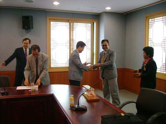ศึกษาดูงานด้านการศึกษา ณ สาธารณรัฐเกาหลี ภาพที่ 9