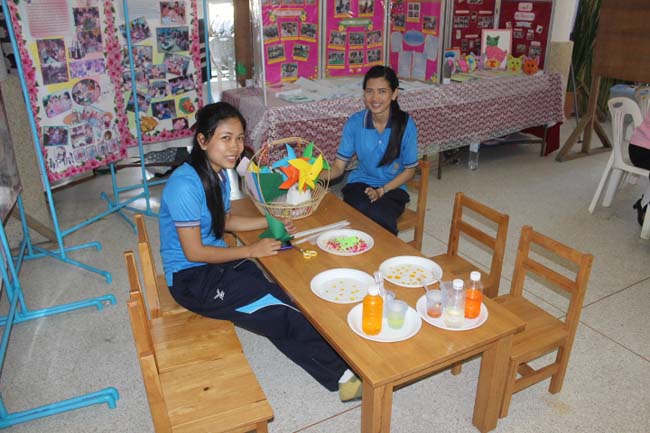 งานทักษิณวิชาการ ประจำปี 2556"บูรณาการนำความรู้ มุ่งสู่ชุมชน"ระหว่างวันที 26 - 28 สิงหาคม 2556 ณ มหาวิทยาลัยทักษิณ วิทยาเขตสงขลา ภาพที่ 309
