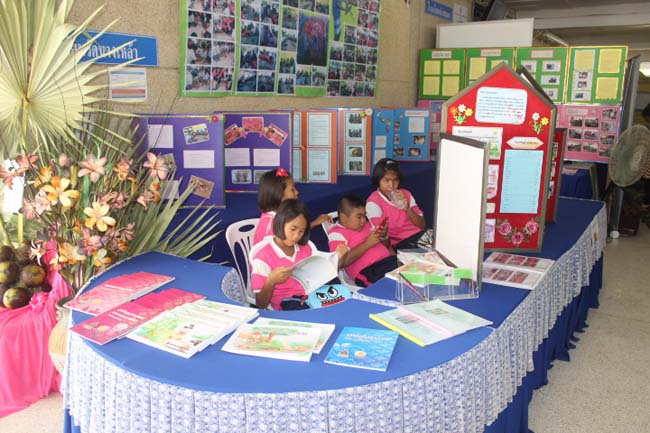 งานทักษิณวิชาการ ประจำปี 2556"บูรณาการนำความรู้ มุ่งสู่ชุมชน"ระหว่างวันที 26 - 28 สิงหาคม 2556 ณ มหาวิทยาลัยทักษิณ วิทยาเขตสงขลา ภาพที่ 328