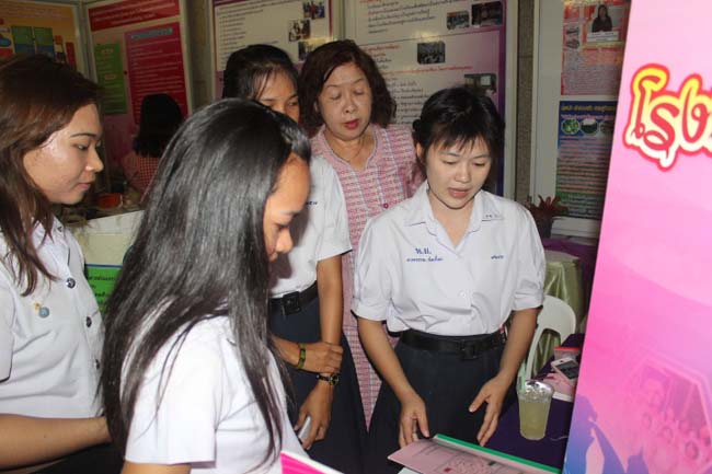 งานทักษิณวิชาการ ประจำปี 2556"บูรณาการนำความรู้ มุ่งสู่ชุมชน"ระหว่างวันที 26 - 28 สิงหาคม 2556 ณ มหาวิทยาลัยทักษิณ วิทยาเขตสงขลา ภาพที่ 343