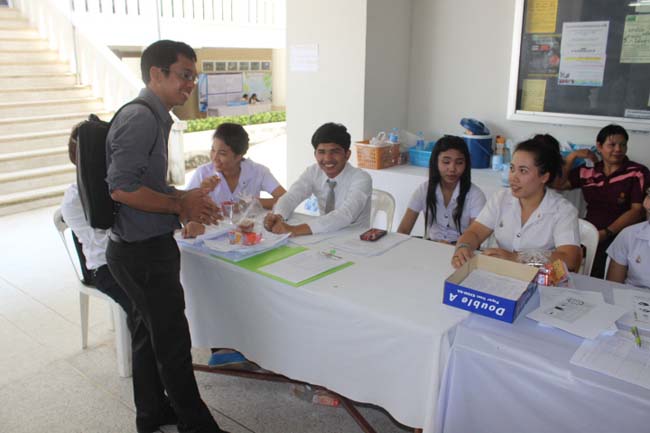 งานทักษิณวิชาการ ประจำปี 2556"บูรณาการนำความรู้ มุ่งสู่ชุมชน"ระหว่างวันที 26 - 28 สิงหาคม 2556 ณ มหาวิทยาลัยทักษิณ วิทยาเขตสงขลา ภาพที่ 371