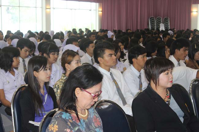 งานทักษิณวิชาการ ประจำปี 2556"บูรณาการนำความรู้ มุ่งสู่ชุมชน"ระหว่างวันที 26 - 28 สิงหาคม 2556 ณ มหาวิทยาลัยทักษิณ วิทยาเขตสงขลา ภาพที่ 422