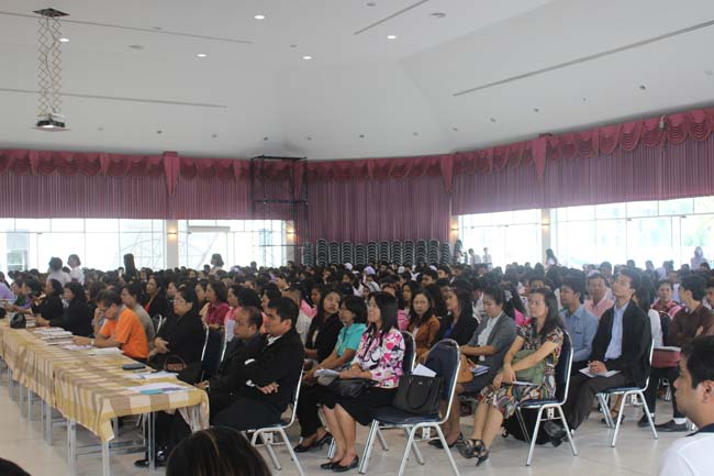 งานทักษิณวิชาการ ประจำปี 2556"บูรณาการนำความรู้ มุ่งสู่ชุมชน"ระหว่างวันที 26 - 28 สิงหาคม 2556 ณ มหาวิทยาลัยทักษิณ วิทยาเขตสงขลา ภาพที่ 456