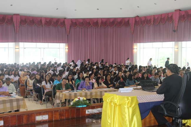 งานทักษิณวิชาการ ประจำปี 2556"บูรณาการนำความรู้ มุ่งสู่ชุมชน"ระหว่างวันที 26 - 28 สิงหาคม 2556 ณ มหาวิทยาลัยทักษิณ วิทยาเขตสงขลา ภาพที่ 500