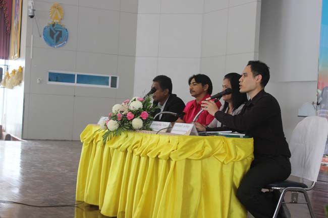 งานทักษิณวิชาการ ประจำปี 2556"บูรณาการนำความรู้ มุ่งสู่ชุมชน"ระหว่างวันที 26 - 28 สิงหาคม 2556 ณ มหาวิทยาลัยทักษิณ วิทยาเขตสงขลา ภาพที่ 544