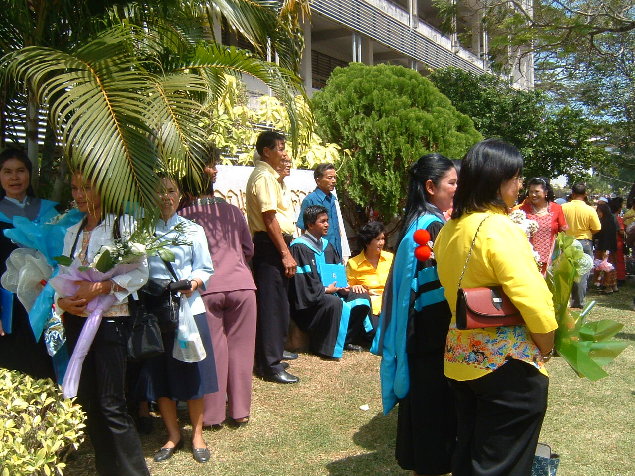 งานรับปริญญา ปี 2550 ภาพที่ 16