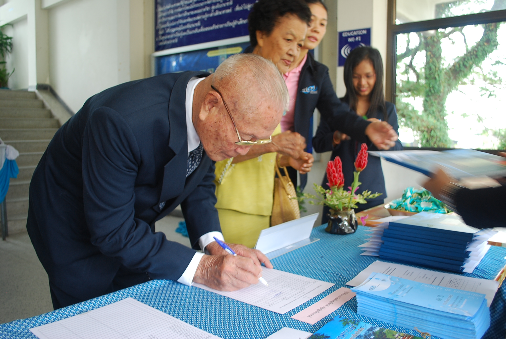 พิธีเปิดและนิทรรศการครบรอบ 40 ปี คณะศึกษาศาสตร์ ภาพที่ 78