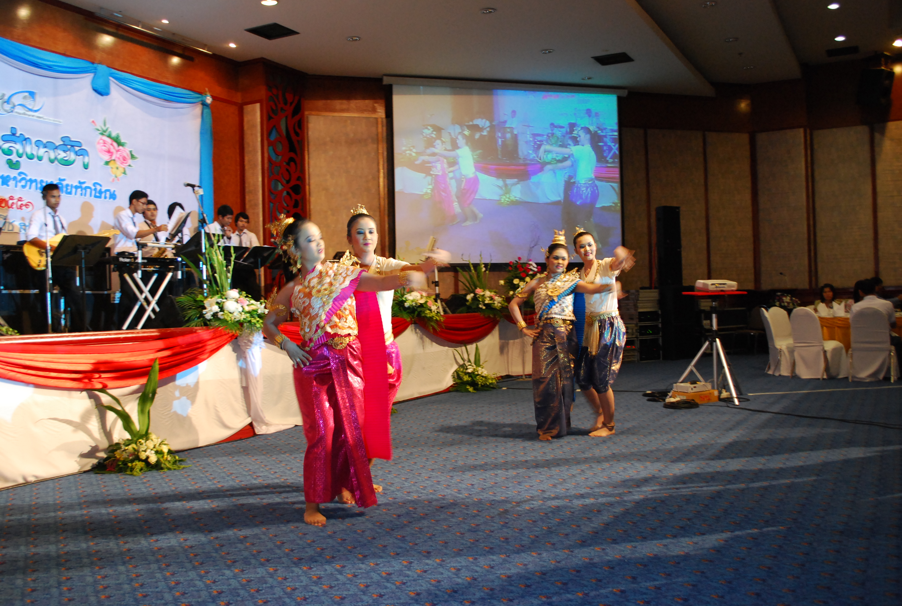 งานเลี้ยงสังสรรค์ครบรอบ 40 ปี คณะศึกษาศาสตร์ (ชุดที่ 1) ภาพที่ 63