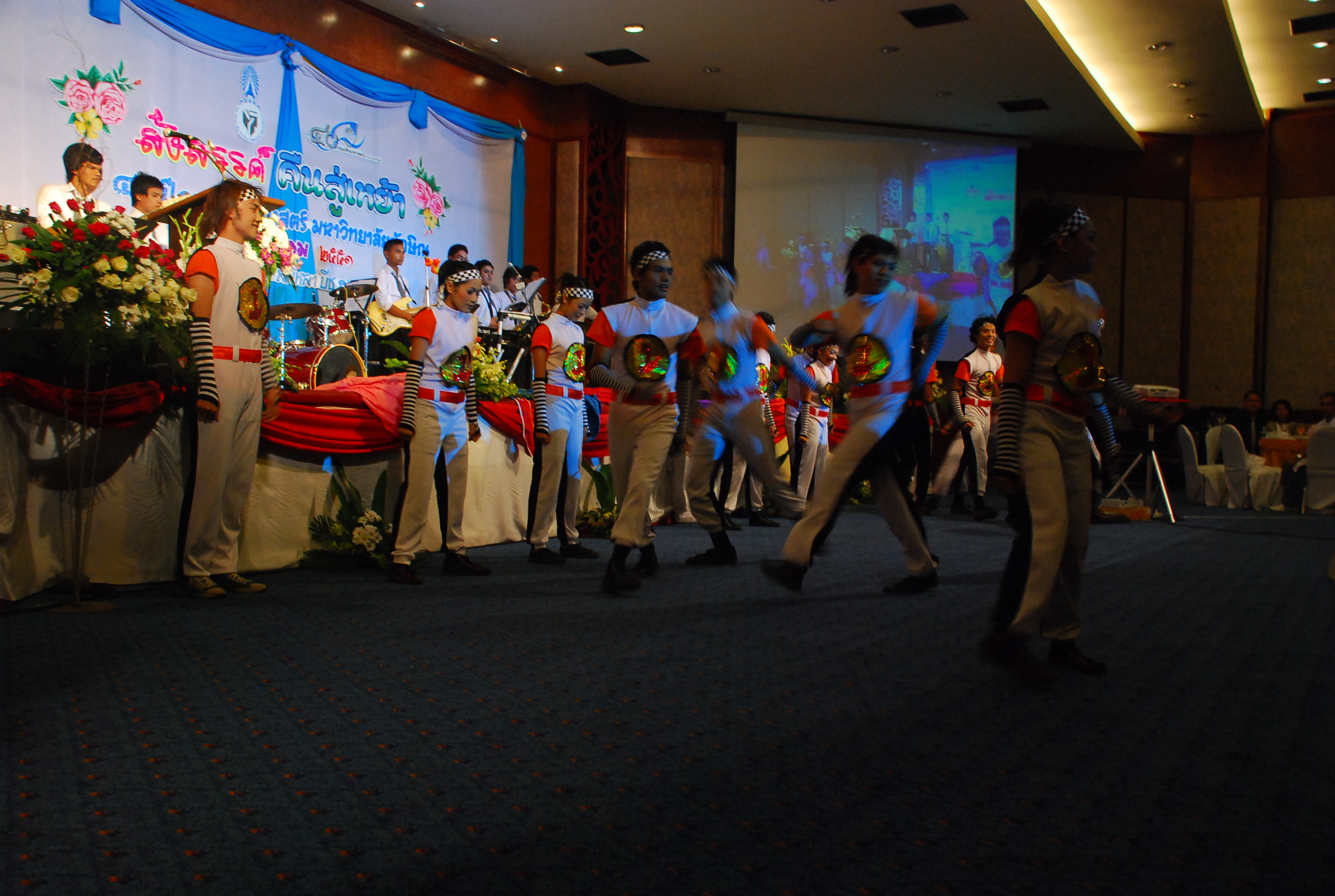 งานเลี้ยงสังสรรค์ครบรอบ 40 ปี คณะศึกษาศาสตร์ (ชุดที่ 1) ภาพที่ 201