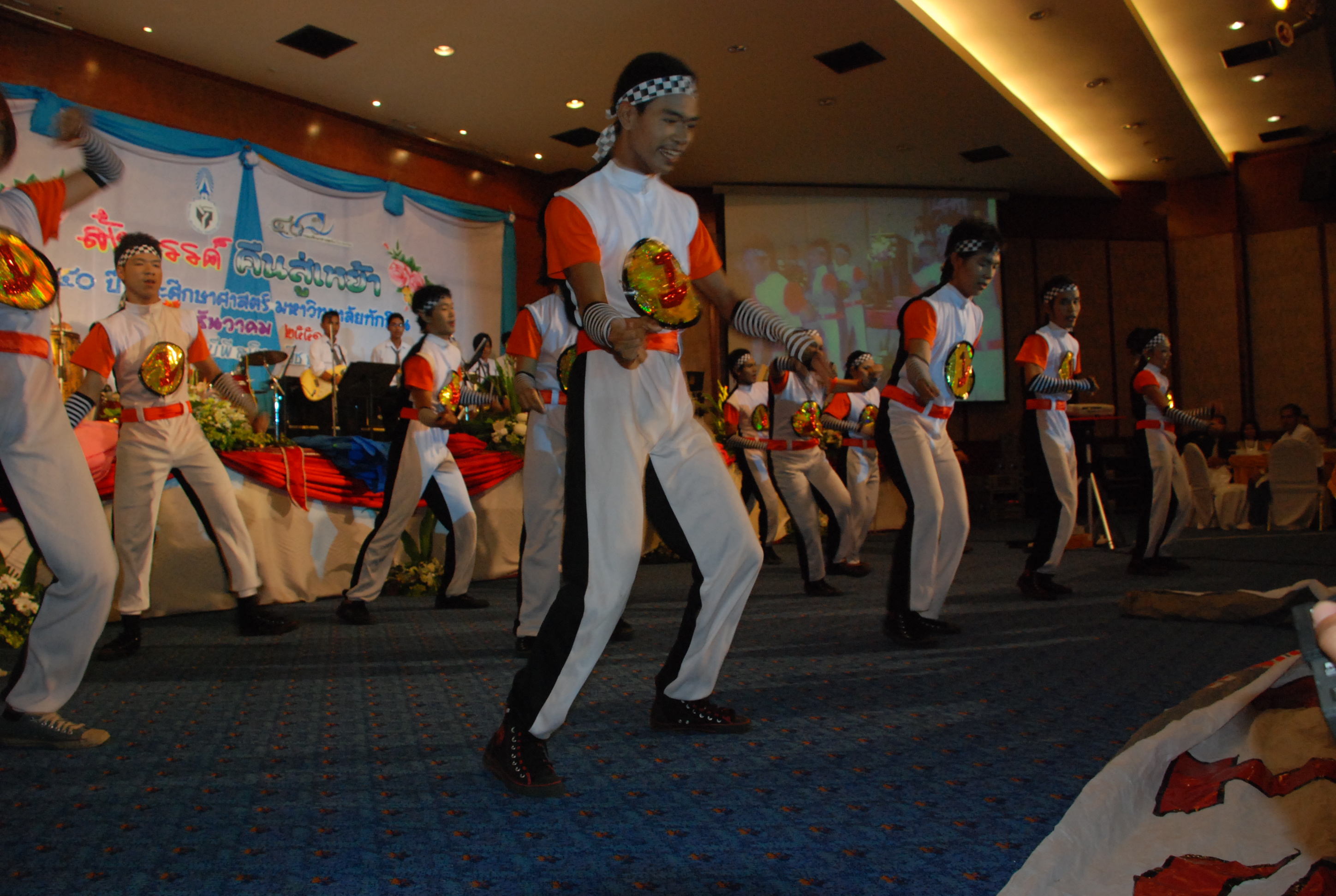 งานเลี้ยงสังสรรค์ครบรอบ 40 ปี คณะศึกษาศาสตร์ (ชุดที่ 1) ภาพที่ 208