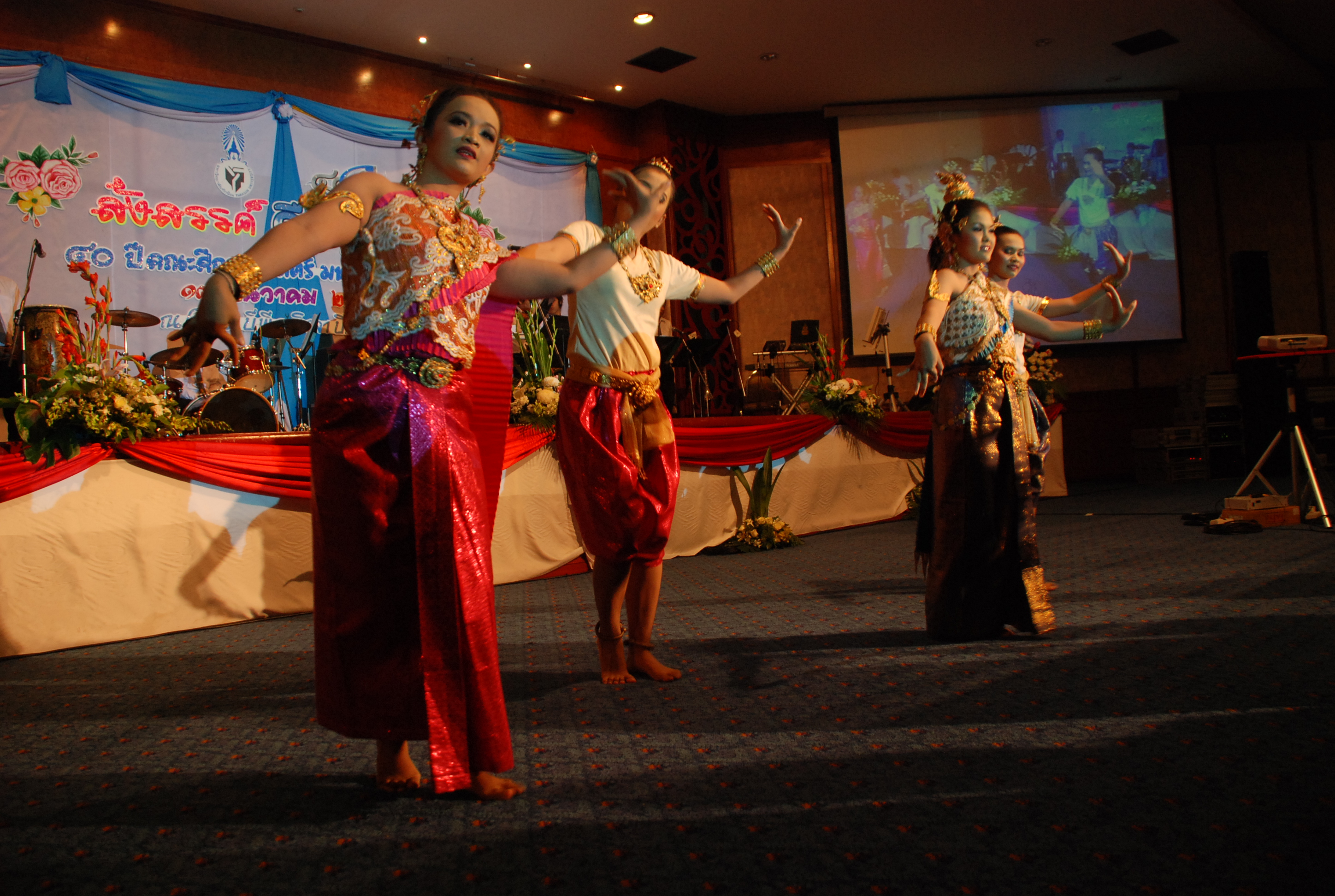 งานเลี้ยงสังสรรค์ครบรอบ 40 ปี คณะศึกษาศาสตร์ (ชุดที่ 1) ภาพที่ 300