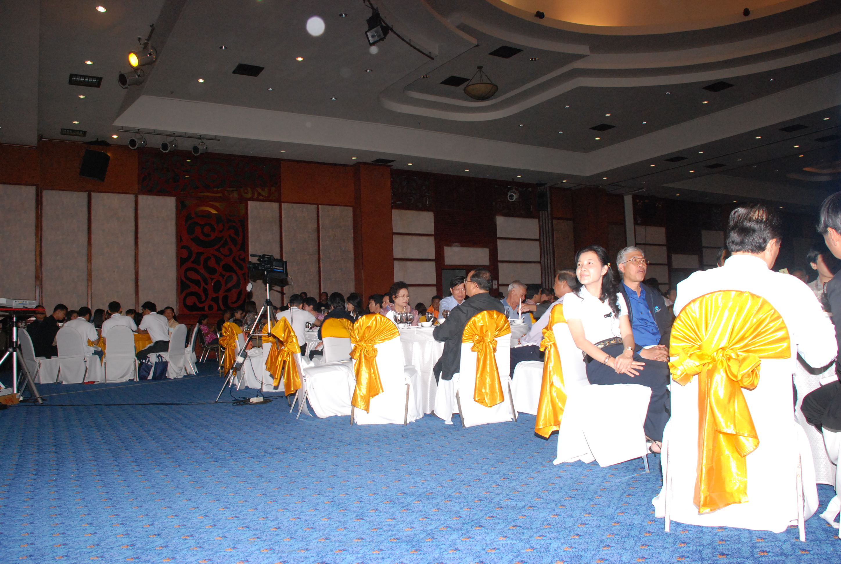 งานเลี้ยงสังสรรค์ครบรอบ 40 ปี คณะศึกษาศาสตร์ (ชุดที่ 1) ภาพที่ 318