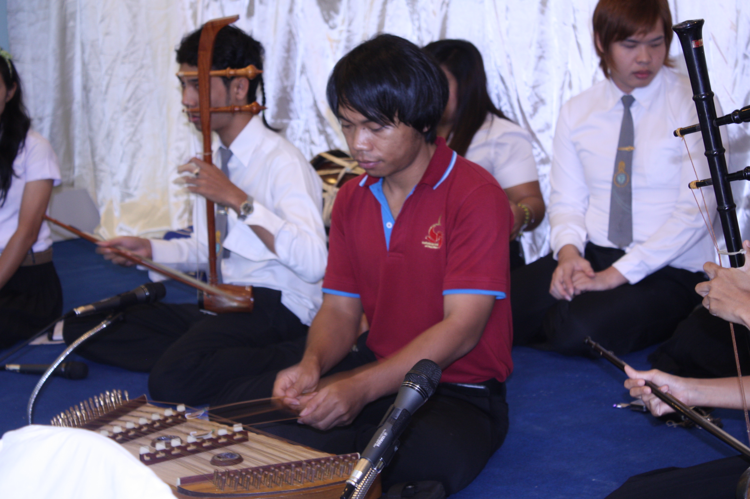 พิธีรดน้ำขอพรในงานครบรอบ 40 ปี คณะศึกษาศาสตร์ (ชุดที่ 2) ภาพที่ 7