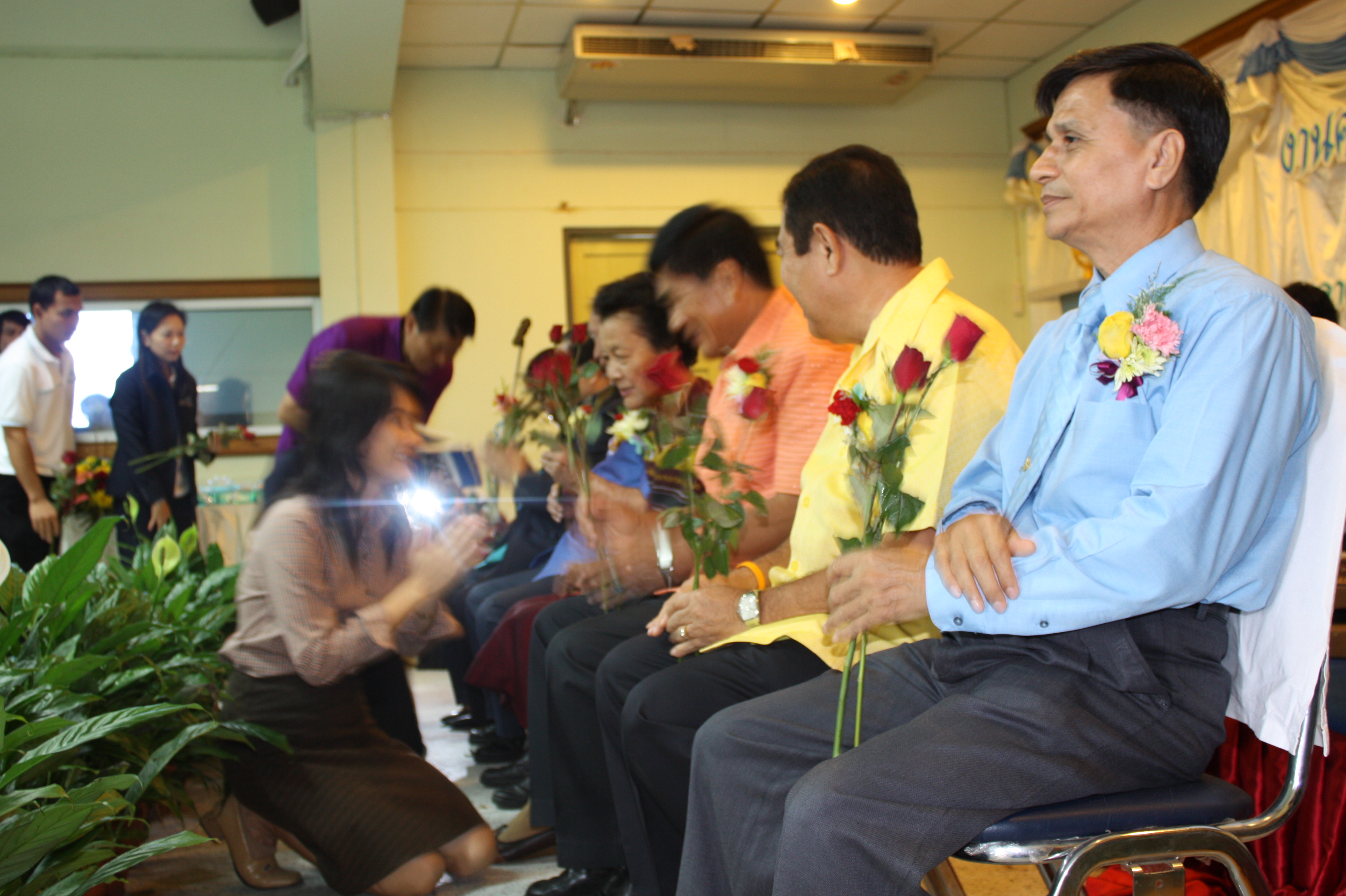 พิธีรดน้ำขอพรในงานครบรอบ 40 ปี คณะศึกษาศาสตร์ (ชุดที่ 2) ภาพที่ 52