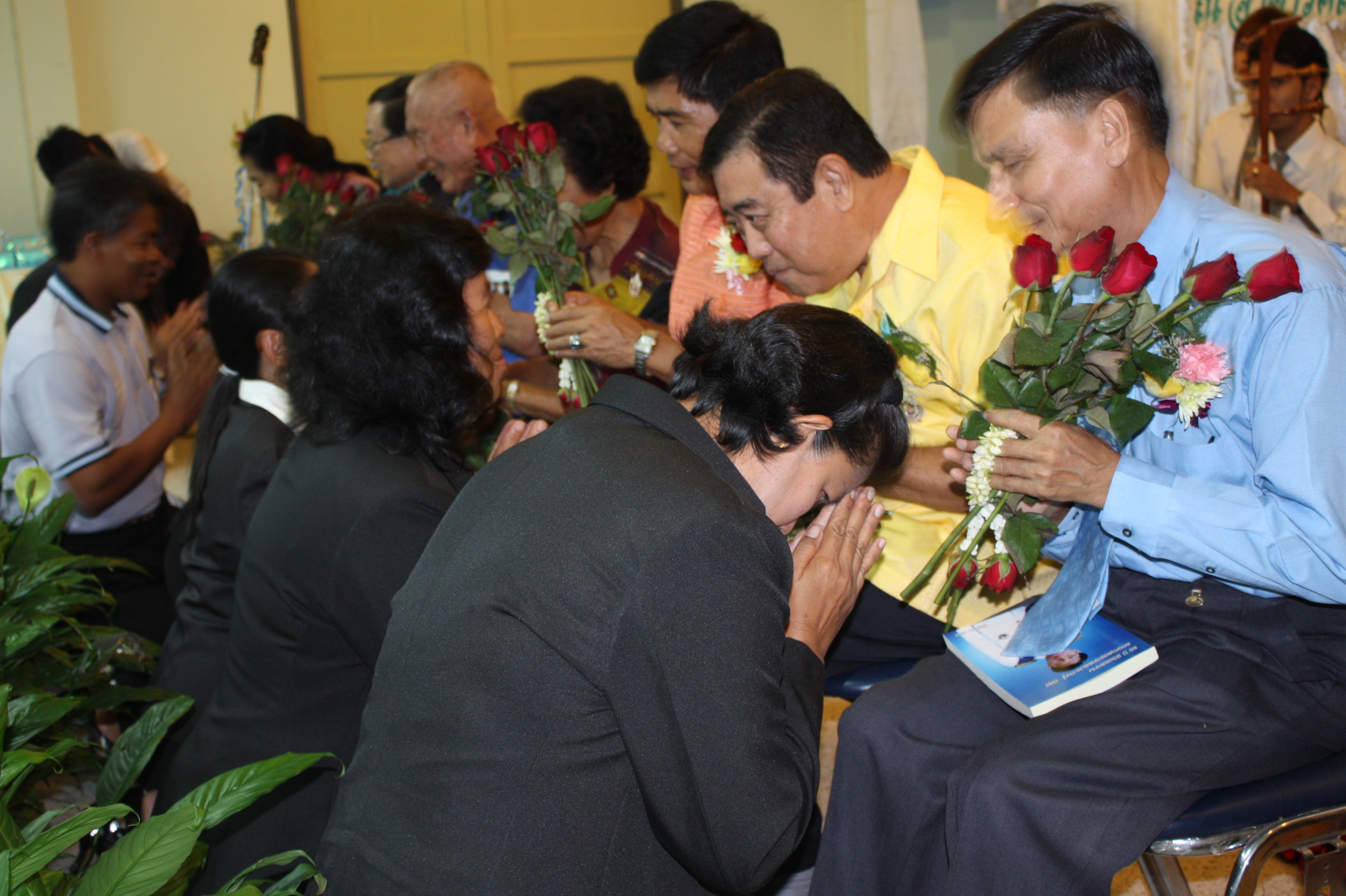 พิธีรดน้ำขอพรในงานครบรอบ 40 ปี คณะศึกษาศาสตร์ (ชุดที่ 2) ภาพที่ 64