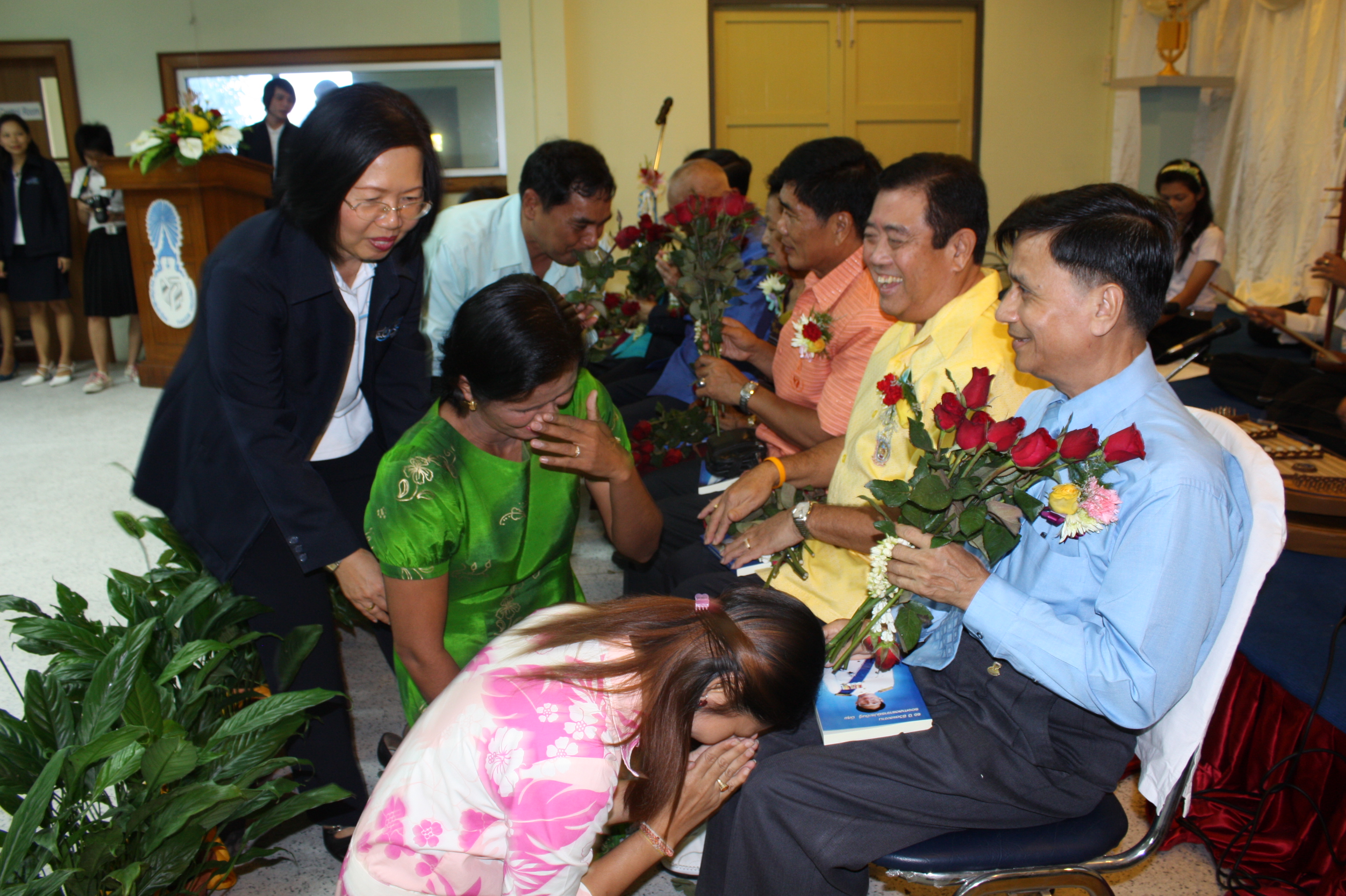 พิธีรดน้ำขอพรในงานครบรอบ 40 ปี คณะศึกษาศาสตร์ (ชุดที่ 2) ภาพที่ 70