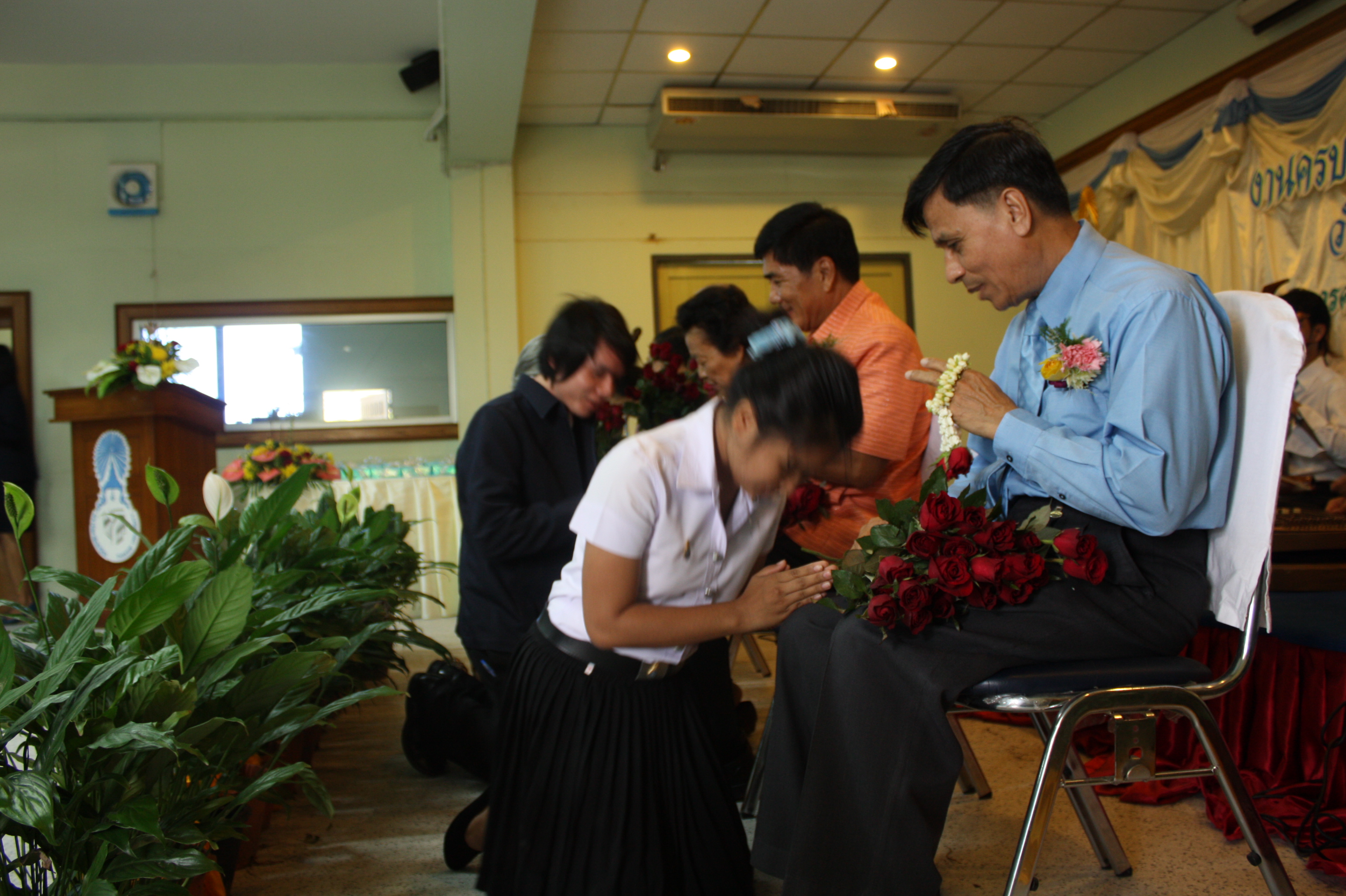 พิธีรดน้ำขอพรในงานครบรอบ 40 ปี คณะศึกษาศาสตร์ (ชุดที่ 2) ภาพที่ 84