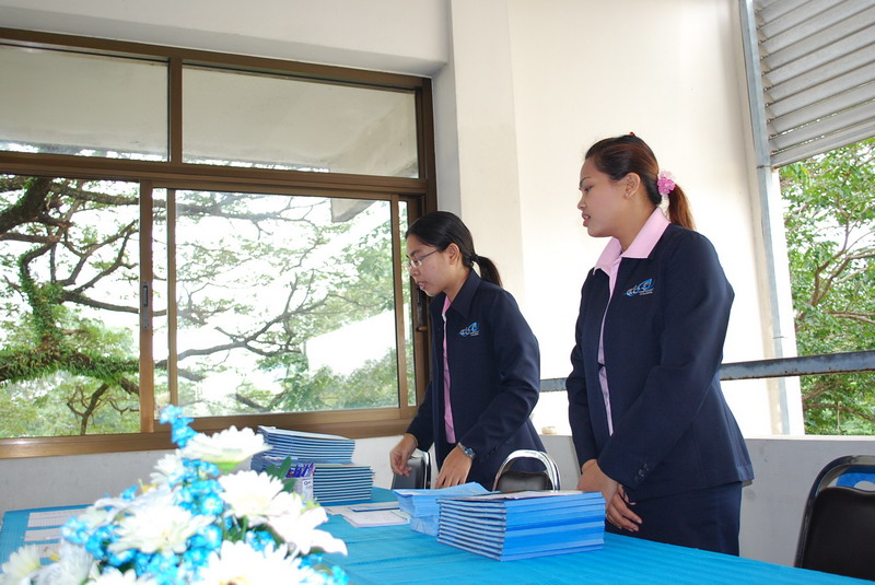 พิธีมอบของที่ระลึกในงานครบรอบ 40 ปี คณะศึกษาศาสตร์ ภาพที่ 18