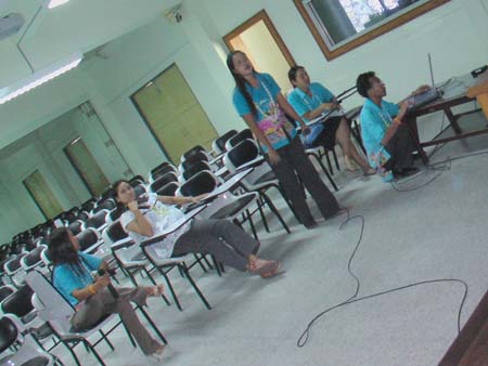 กิจกรรมสืบสานประเพณีสงกรานต์ คณะศึกษาศาสตร์ ปี 2550 ภาพที่ 160