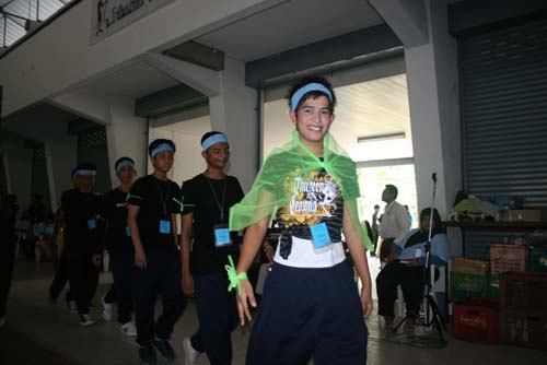 กิจกรรมต้อนรับนิสิตใหม่ คณะศึกษาศาสตร์ ปี 2551 ภาพที่ 16