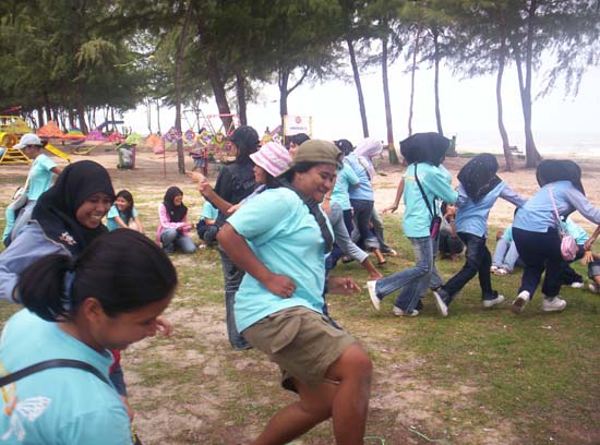 โครงการอนุรักษ์และบำเพ็ญประโยชน์ชายหาด ภาพที่ 69