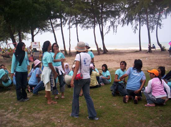 โครงการอนุรักษ์และบำเพ็ญประโยชน์ชายหาด ภาพที่ 74