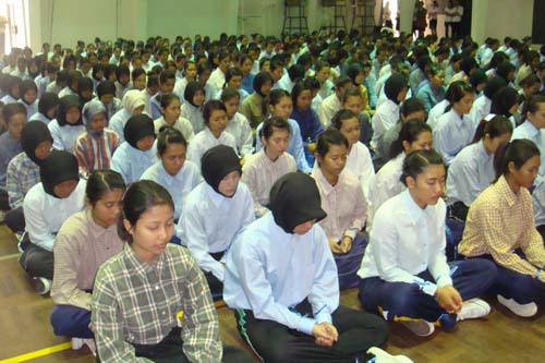 กิจกรรมกลุ่มสัมพันธ์นิสิตใหม่ คณะศึกษาศาสตร์ ปี 2551 ภาพที่ 2