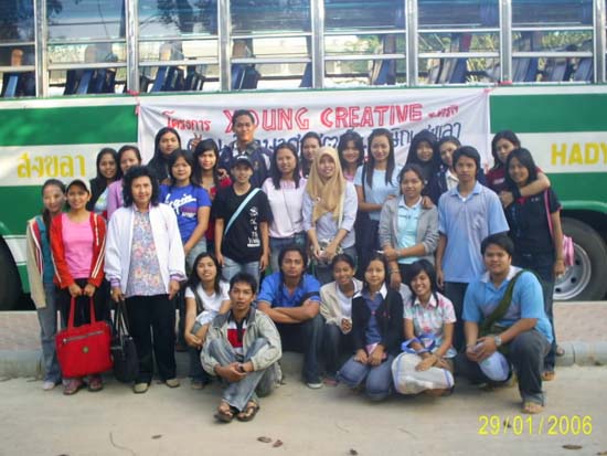 โครงการ Young Creative บำเพ็ญประโยชน์และอนุรักษ์ชายหาด