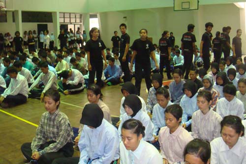 กิจกรรมกลุ่มสัมพันธ์นิสิตใหม่ คณะศึกษาศาสตร์ ปี 2551 ภาพที่ 6