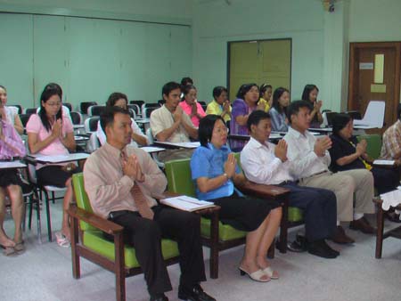 พิธีถวายเทียนพรรษา คณะศึกษาศาสตร์ ปี 2551 ภาพที่ 16
