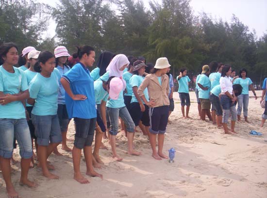 โครงการอนุรักษ์และบำเพ็ญประโยชน์ชายหาด ภาพที่ 84