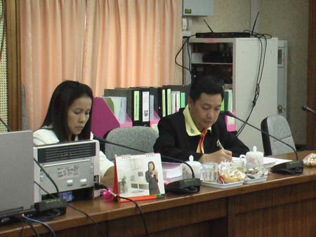 ประชุมจัดทำรายงานการประเมินตนเอง คณะศึกษาศาสตร์ ปี 2551 ภาพที่ 15