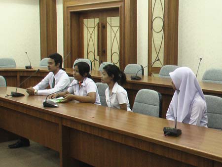 ประชุมจัดทำรายงานการประเมินตนเอง คณะศึกษาศาสตร์ ปี 2551 ภาพที่ 21