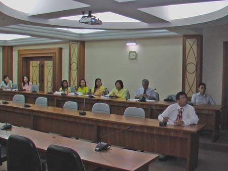 ประชุมจัดทำรายงานการประเมินตนเอง คณะศึกษาศาสตร์ ปี 2551 ภาพที่ 32
