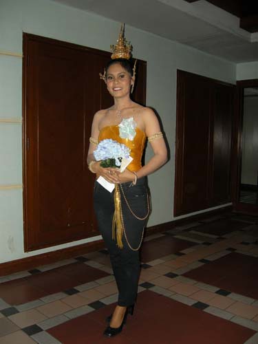 งานอำลาและแสดงมุทิตาจิตบุคลากร คณะศึกษาศาสตร์ ปี 2551 ภาพที่ 17