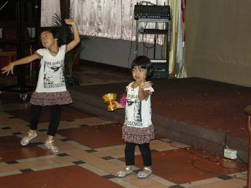 งานอำลาและแสดงมุทิตาจิตบุคลากร คณะศึกษาศาสตร์ ปี 2551 ภาพที่ 52