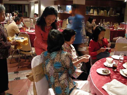 งานอำลาและแสดงมุทิตาจิตบุคลากร คณะศึกษาศาสตร์ ปี 2551 ภาพที่ 61