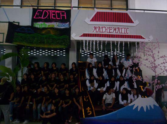กิจกรรมกีฬาสีและประกวดกองเชียร์ คณะศึกษาศาสตร์ ภาพที่ 36