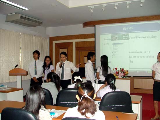 กิจกรรมอบรมและศึกษาดูงานนักศึกษาหลักสูตรครู 5 ปี ภาพที่ 51