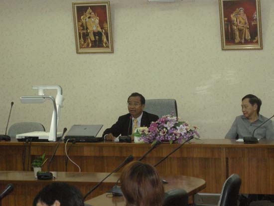 การประชุมทบทวนโครงสร้างการบริหารคณะศึกษาศาสตร์ ภาพที่ 8