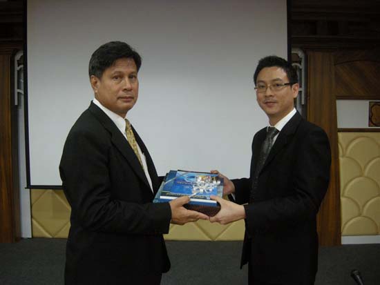 สัมมนาบุคลากรสำนักงานเลขานุการคณะศึกษาศาสตร์ ปี 2552 ภาพที่ 11