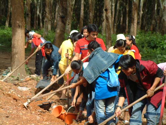 โครงการสัมมนาการถ่ายทอดภูมิปัญญาและสร้างความสัมพันธ์กับชุมชน ภาพที่ 42
