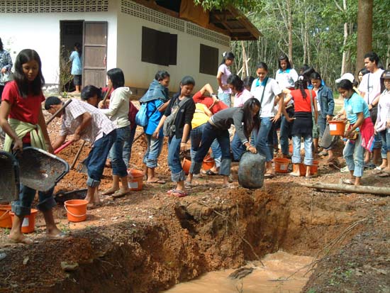 โครงการสัมมนาการถ่ายทอดภูมิปัญญาและสร้างความสัมพันธ์กับชุมชน ภาพที่ 47