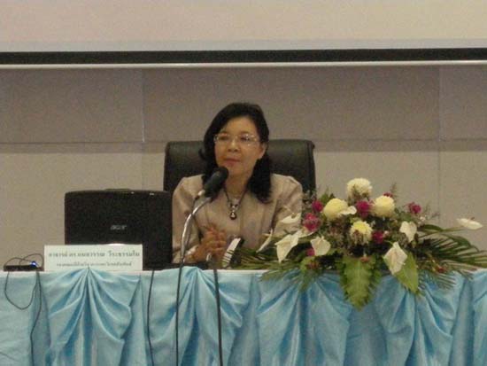 การอบรมการบูรณาการสาระการเรียนรู้ท้องถิ่นสู่หลักสูตรสถานศึกษา (ชุดที่ 1) ภาพที่ 31