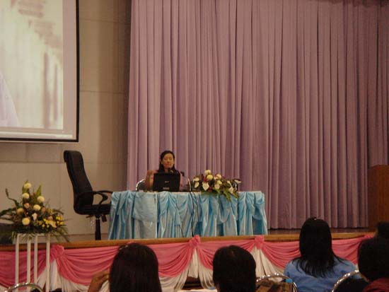 การอบรมการบูรณาการสาระการเรียนรู้ท้องถิ่นสู่หลักสูตรสถานศึกษา (ชุดที่ 2) ภาพที่ 12