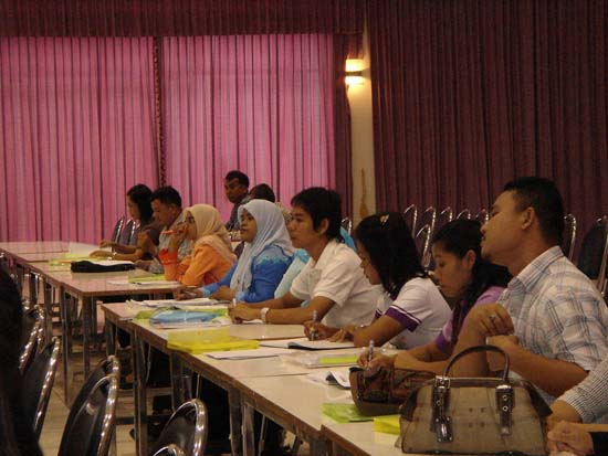 การอบรมการบูรณาการสาระการเรียนรู้ท้องถิ่นสู่หลักสูตรสถานศึกษา (ชุดที่ 2) ภาพที่ 20