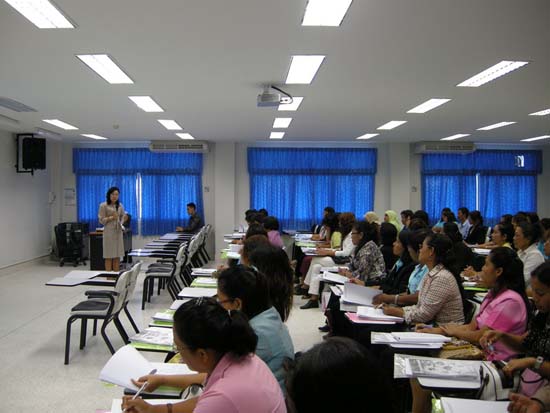 การอบรมการบูรณาการสาระการเรียนรู้ท้องถิ่นสู่หลักสูตรสถานศึกษา (ชุดที่ 2) ภาพที่ 27