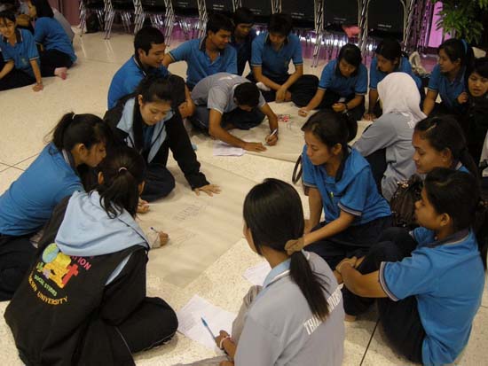 ปฐมนิเทศและพัฒนานิสิต คณะศึกษาศาสตร์ ปี 2553 ภาพที่ 67