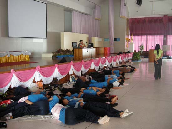 ปฐมนิเทศและพัฒนานิสิต คณะศึกษาศาสตร์ ปี 2553 ภาพที่ 107